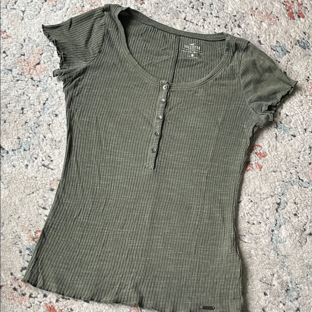 Hollister Olive Green Ribbed Short Sleeve Top